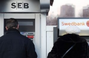 Sukčiai vėl bando gyventojų budrumą ‒ taikosi į kodų kortelių naudotojus