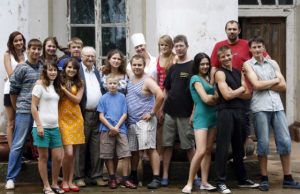 Jaunimo teatras: nauja patirtis filmavimo aikštelėje Kūrybinė komanda.