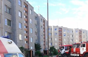 Ugniagesiai skubiai sureagavo į pavojaus signalą. R. Kilkaus nuotr.