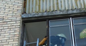 Atsitikus nelaimei į pagalbą kviečiami ugniagesiai gelbėtojai. N.Byčkovskio nuotr.