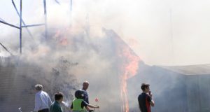 Vagies žmonės mažiau bijo nei ugnies: pastaroji naikina viską. D.Zibolienės nuotr.