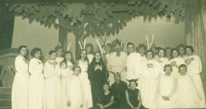 Kitoje nuotraukos pusėje užrašas: „Rokiškis. 1936 m. sausio 18 d. vakaras.“