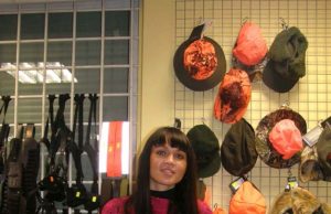 Skuba ginkluotis dujiniais pistoletais „Nuo kovo mėn. dujinių pistoletų ir revolverių pardavimas gali sumažėti