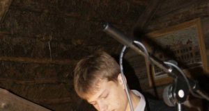 A.Erslovas sužavėjo publiką įspūdingais ritmais.