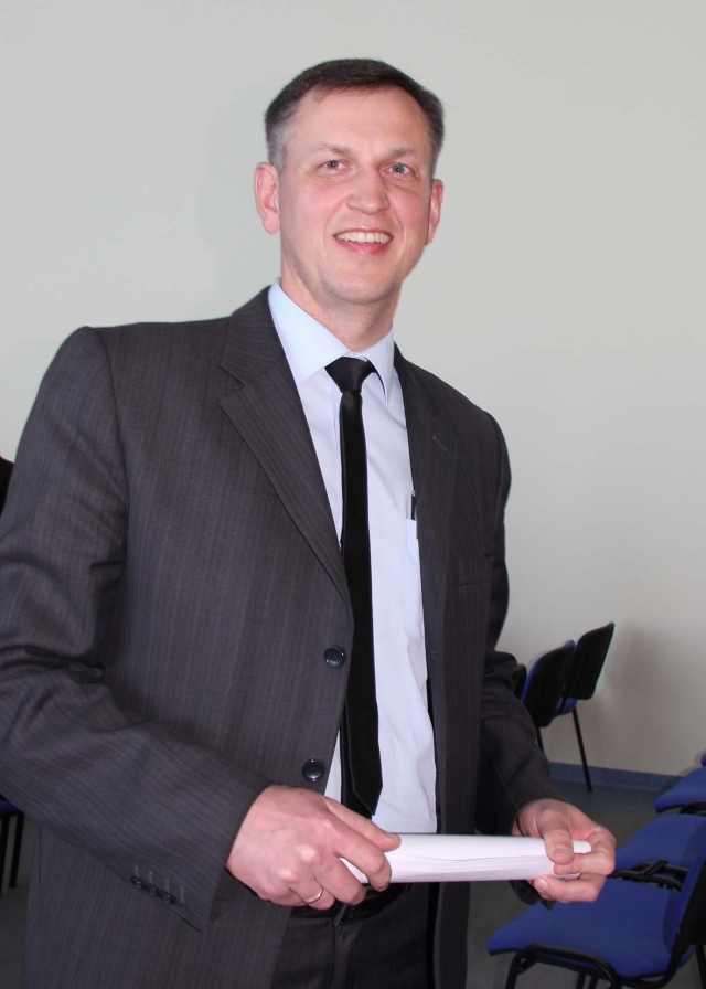 Rajono savivaldybės Juridinio ir personalo skyriaus vedėjas Ramūnas Godeliauskas. N.Byčkovskio nuotr. Rajono savivaldybės Juridinio ir personalo skyriaus vedėjas Ramūnas Godeliauskas. N.Byčkovskio nuotr.