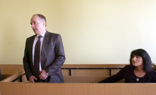 Iš Klaipėdos apygardos teismo Albertas Kučinskas ir Vilma Grabauskaitė vėl išgabenti į Lukiškes.