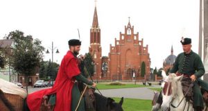 Klajūnų tikslas – puoselėti vengrų kultūrą ir atkartoti XVI a. husarų gyvenimą. N.Byčkovskio nuotr.