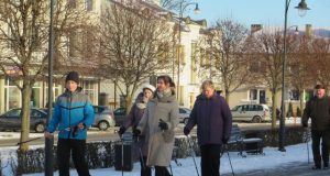 Per Lietuvą keliaujanti iniciatyva „Judėjimas – sveikatos šaltinis“ tarpušvenčiu kvietė rokiškėnus prisiminti aktyvų ir sveiką gyvenimo būdą. A. Mackuvienės nuotr.