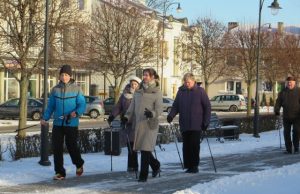 Per Lietuvą keliaujanti iniciatyva „Judėjimas – sveikatos šaltinis“ tarpušvenčiu kvietė rokiškėnus prisiminti aktyvų ir sveiką gyvenimo būdą. A. Mackuvienės nuotr.