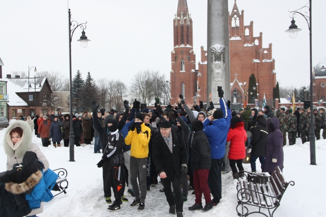 Prie Nepriklausomybės paminklo startavo bėgimo 