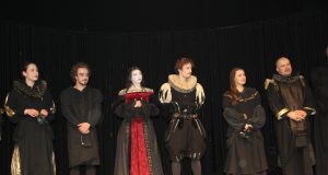 Po spektaklio - žiūrovų ovacijos