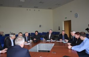 Draugiška posėdžio pradžia žadėjo gerų rezultatų