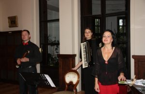 Aukštaitijos vargonų festivalis - tuščioje dvaro menėje
