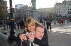 Namo grįžti autobusu Gintarei Daliai Jakaitei patarė jos draugas Vaidas. Asmeninio albumo nuotr.