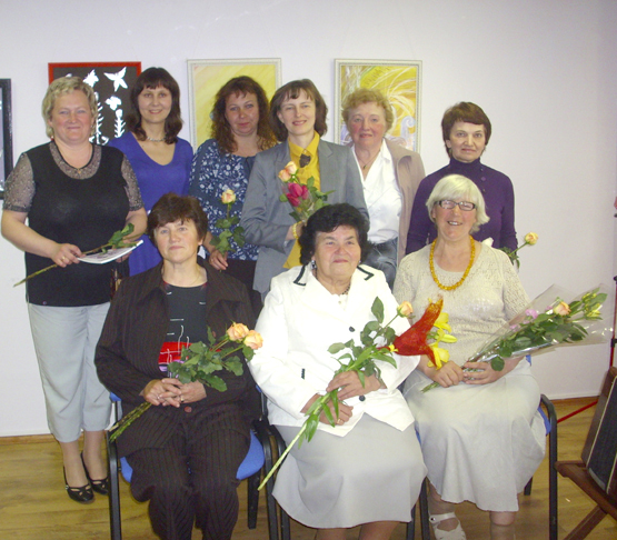 Popietėje „Gimę po Jaučio ženklu“ dalyvavo: R.Skardienė (sėdi iš kairės)