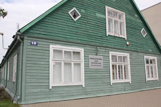 Nepriklausomybės a. 12-asis namas sugrąžintas  Švč. Nekaltosios Mergelės Marijos tarnaičių kongregacijai . N.Byčkovskio nuotr.