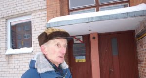 Jaunystės g. 11 A namo gyventojas Jonas Valskis sakė pritaręs kiemo apšvietimui