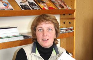 Panemunėlietė Jolanta Puluikienė bando susigyventi su akies vėžiu. D.Zibolienės nuotr.