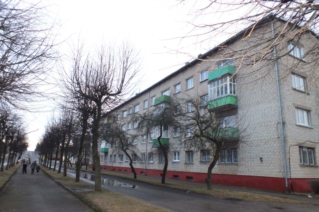 Pergalės g. 10-ojo daugiabučio naujakurius į bėdą įstūmė senbuvių nenoras renovuoti namą. A. Minkevičienės nuotr. Pergalės g. 10-ojo daugiabučio naujakurius į bėdą įstūmė senbuvių nenoras renovuoti namą. A. Minkevičienės nuotr.