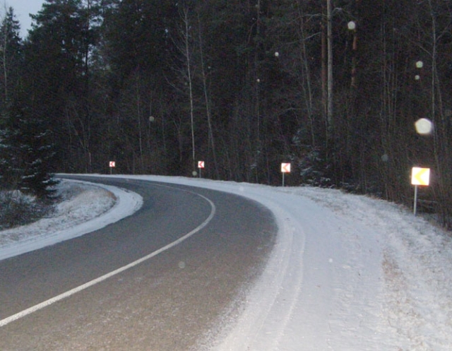 Lėšų keliams prižiūrėti šiemet skirta daugiau. Lėšų keliams prižiūrėti šiemet skirta daugiau.