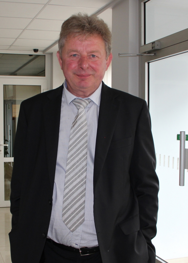 Tarybos narys Vytautas Kanopa ne pirmą kartą įtariamas neblaivus vairavęs automobilį. D. Zibolienės nuotr.