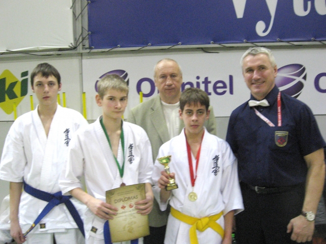 Rokiškėnų komanda  Rolandas Pimpė (iš kairės)