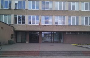 Toks užrašas praėjusį šeštadienį puikavosi prieš Rokiškio savivaldybę.