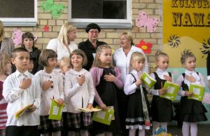 Džiaugsminga pirmoji mokslo metų diena. Sonatos Stoškuvienės nuotr.