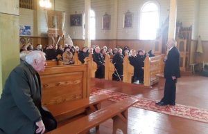 Aktorius Ferdinando Jakšio dešimtasis spektaklis Kazliškyje Renginio akimirka. Organizatorių archyvo nuotr.