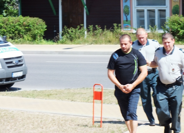Kirvio pentimis podukrą Kirvio pentimis podukrą