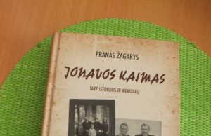 Su Prano Žagario knyga „Jonavos kaimas. Tarp istorijos ir memuarų" netrukus bus supažindinti ir rokiškėnai. A. Minkevičienės nuotr.