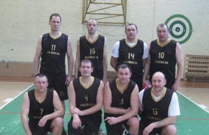 Tarptautinio turnyro nugalėtojai – Rokiškio krepšinio klubo ekipa: Erikas Kasimovas (stovi iš kairės)