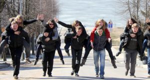 Jaunimo teatras į Rokiškio teatro sceną įnešė nesumeluotos gyvybės.