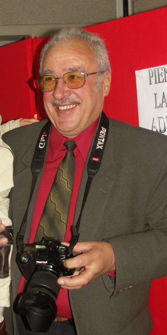 Rokiškio medžiotojų ir žvejų draugijos pirmininkas Jonas Kubilius. Rokiškio medžiotojų ir žvejų draugijos pirmininkas Jonas Kubilius.