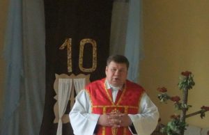 Naujai paskirtasis Rokiškio dekanas Eimutis Novikas jau kraunasi lagaminus ir lapkrityje pradės tarnystę Šv. Mato bažnyčioje. Saločių seniūnijos nuotr.