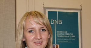 „DNB“ banko Rokiškio klientų aptarnavimo poskyrio vadovė Giedrė KURIAKINIENĖ.