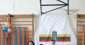Juodupės komanda – šalies čempionai. Juodupės gimnazijos archyvo nuotr.