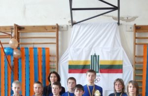Juodupės komanda – šalies čempionai. Juodupės gimnazijos archyvo nuotr.