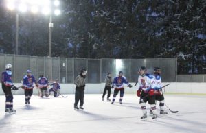 Kūno kultūros ir sporto centro dirbtinio ledo aikštelėje per du mėnesius surengta 50 sporto varžybų. N.Byčkovskio nuotr.
