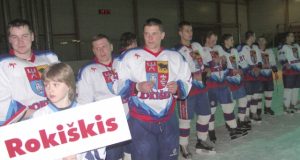 Ar leis latviai šiemet rokiškėnams iškovoti Atvirųjų Daugpilio pirmenybių taurę? L.Dūdaitės nuotr.