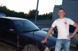 Šis vaikinas aiškino