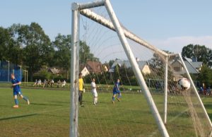 Antrasis rokiškėnų įvartis. L. Dūdaitės nuotr.