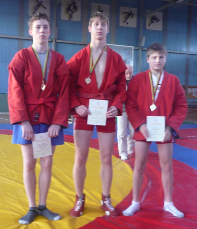 Rokiškėnai bronzos medalininkai S.Sobčenko (iš kairės)
