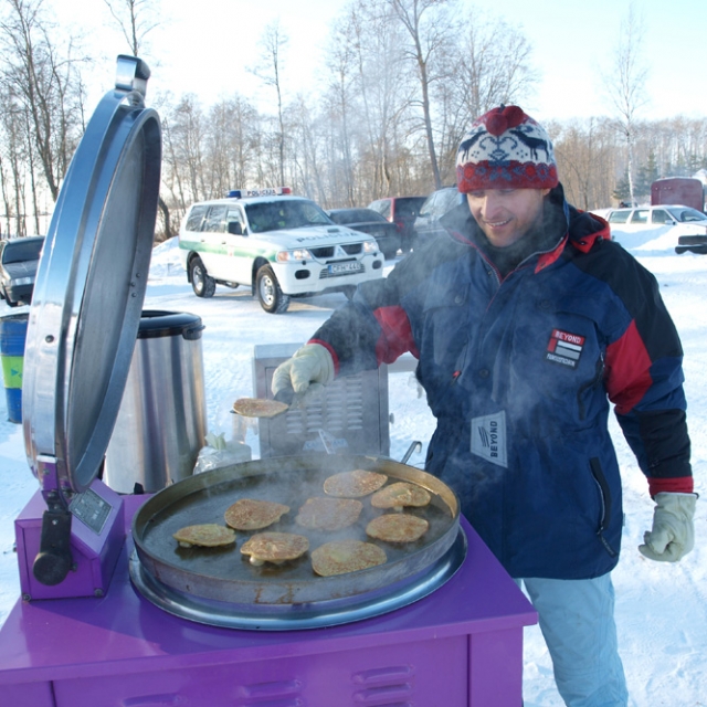 Tris dešimtmečius temperatūrą ir orų pokyčius kruopščiai fiksuojantis bei analizuojantis Vladas Liolys apgailestauja