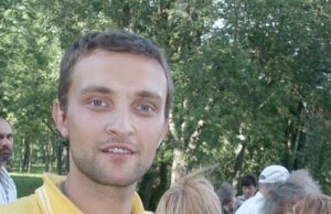 Ledų prekybą stabdo meteorologinė krizė Individualios įmonės savininkas Nerijus Liolys sakė: „Didžiausias mano verslo stabdis – šalta ir lietinga vasara.“ D.Zibolienės nuotr.