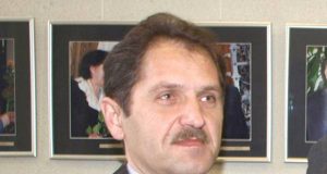 Vyriausiosios tarnybinės etikos komisijos posėdyje savo nuomonę išsakė rajono tarybos narys V.Lukošiūnas.