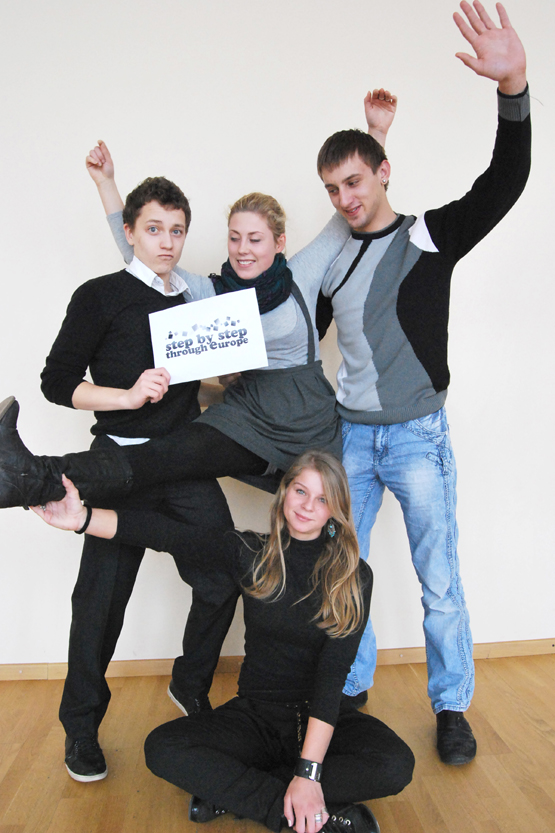 Iniciatyvinė grupė: Indrė Žilėnaitė (priekyje)