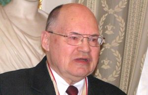 Rokiškio krašto garbės pilietis Petras Venantas Mačiekus.