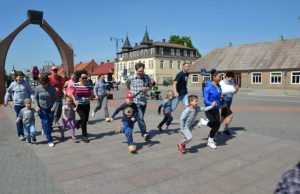 Mini maratonas sulaukė rokiškėnų susidomėjimo. Jūratės Gliaudelytės nuotr.