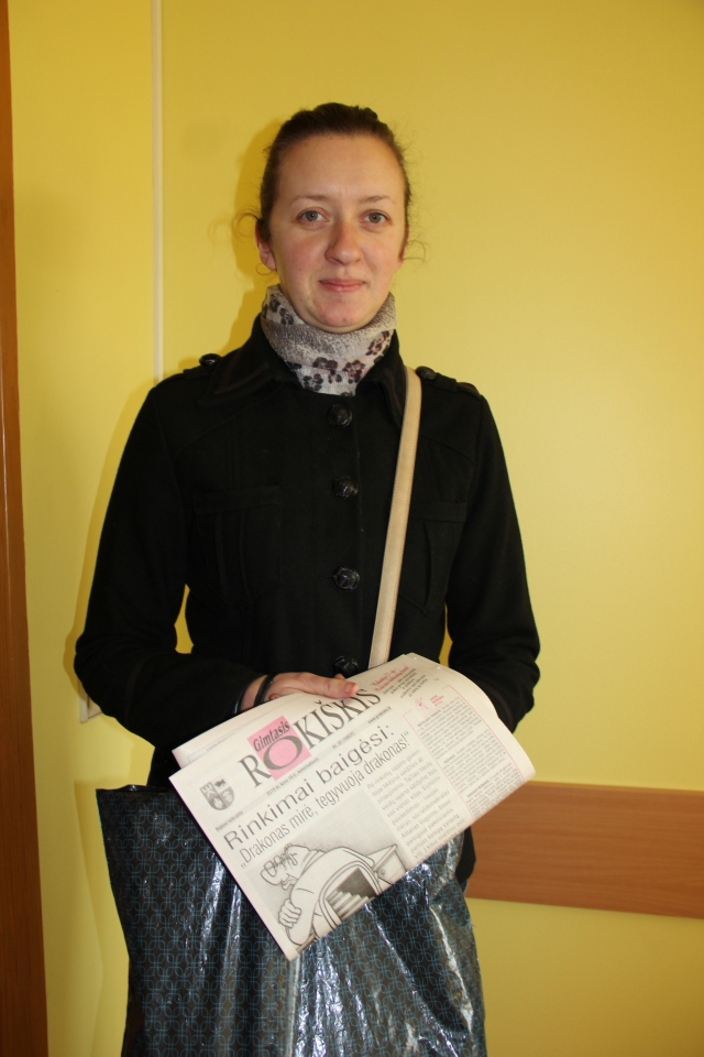 Kliento dieną pirmoji „Gimtojo Rokiškio“ klientė Alma Margytė. D. Zibolienės nuotr.